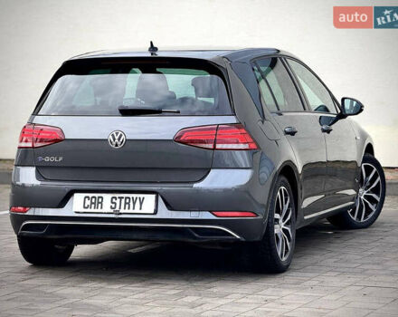 Сірий Фольксваген e-Golf, об'ємом двигуна 0 л та пробігом 115 тис. км за 12999 $, фото 2 на Automoto.ua