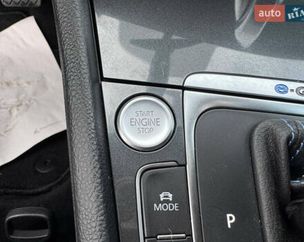 Сірий Фольксваген e-Golf, об'ємом двигуна 0 л та пробігом 115 тис. км за 12999 $, фото 65 на Automoto.ua