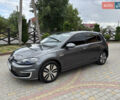 Серый Фольксваген e-Golf, объемом двигателя 0 л и пробегом 75 тыс. км за 12650 $, фото 40 на Automoto.ua