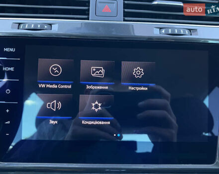 Серый Фольксваген e-Golf, объемом двигателя 0 л и пробегом 130 тыс. км за 13800 $, фото 29 на Automoto.ua