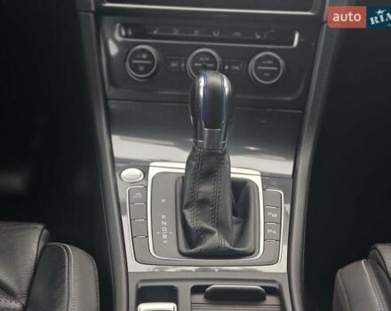 Серый Фольксваген e-Golf, объемом двигателя 0 л и пробегом 191 тыс. км за 14300 $, фото 10 на Automoto.ua