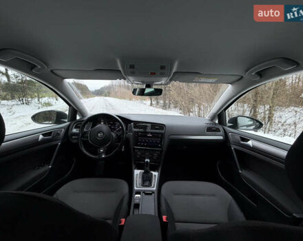 Серый Фольксваген e-Golf, объемом двигателя 0 л и пробегом 159 тыс. км за 12300 $, фото 31 на Automoto.ua