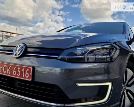 Серый Фольксваген e-Golf, объемом двигателя 0 л и пробегом 53 тыс. км за 15500 $, фото 46 на Automoto.ua