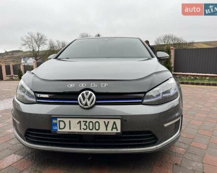 Серый Фольксваген e-Golf, объемом двигателя 0 л и пробегом 202 тыс. км за 13700 $, фото 5 на Automoto.ua