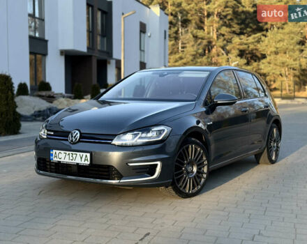 Сірий Фольксваген e-Golf, об'ємом двигуна 0 л та пробігом 112 тис. км за 15900 $, фото 144 на Automoto.ua