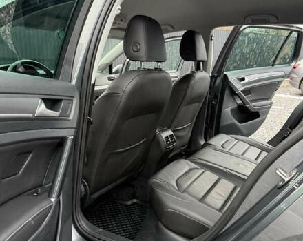 Серый Фольксваген e-Golf, объемом двигателя 0 л и пробегом 100 тыс. км за 13900 $, фото 22 на Automoto.ua