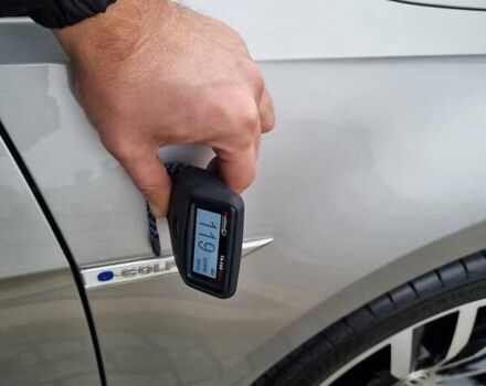 Серый Фольксваген e-Golf, объемом двигателя 0 л и пробегом 95 тыс. км за 12450 $, фото 107 на Automoto.ua