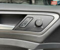 Серый Фольксваген e-Golf, объемом двигателя 0 л и пробегом 75 тыс. км за 12650 $, фото 24 на Automoto.ua