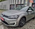 Серый Фольксваген e-Golf, объемом двигателя 0 л и пробегом 95 тыс. км за 12450 $, фото 11 на Automoto.ua