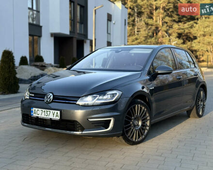 Сірий Фольксваген e-Golf, об'ємом двигуна 0 л та пробігом 112 тис. км за 15900 $, фото 2 на Automoto.ua