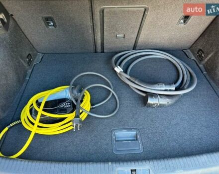 Сірий Фольксваген e-Golf, об'ємом двигуна 0 л та пробігом 75 тис. км за 11000 $, фото 11 на Automoto.ua