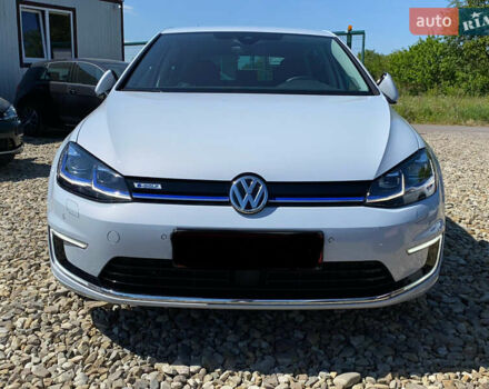 Серый Фольксваген e-Golf, объемом двигателя 0 л и пробегом 130 тыс. км за 13800 $, фото 97 на Automoto.ua