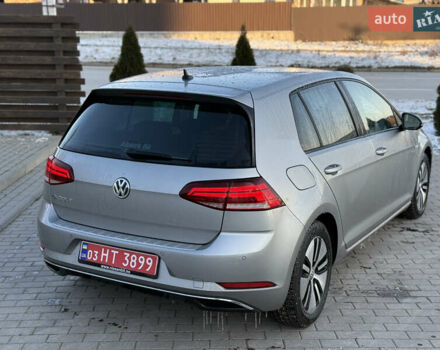Серый Фольксваген e-Golf, объемом двигателя 0 л и пробегом 94 тыс. км за 12200 $, фото 5 на Automoto.ua