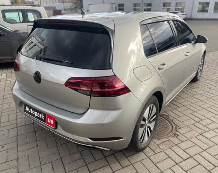 Серый Фольксваген e-Golf, объемом двигателя 0 л и пробегом 18 тыс. км за 22490 $, фото 4 на Automoto.ua