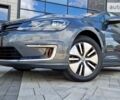 Серый Фольксваген e-Golf, объемом двигателя 0 л и пробегом 53 тыс. км за 15500 $, фото 19 на Automoto.ua