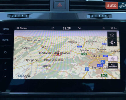 Серый Фольксваген e-Golf, объемом двигателя 0 л и пробегом 130 тыс. км за 13800 $, фото 19 на Automoto.ua