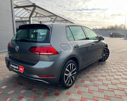 Серый Фольксваген e-Golf, объемом двигателя 0 л и пробегом 56 тыс. км за 18490 $, фото 4 на Automoto.ua