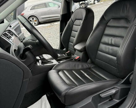 Серый Фольксваген e-Golf, объемом двигателя 0 л и пробегом 100 тыс. км за 13900 $, фото 21 на Automoto.ua