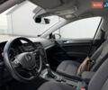 Серый Фольксваген e-Golf, объемом двигателя 0 л и пробегом 121 тыс. км за 12500 $, фото 10 на Automoto.ua