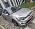 Серый Фольксваген e-Golf, объемом двигателя 0 л и пробегом 95 тыс. км за 12450 $, фото 17 на Automoto.ua