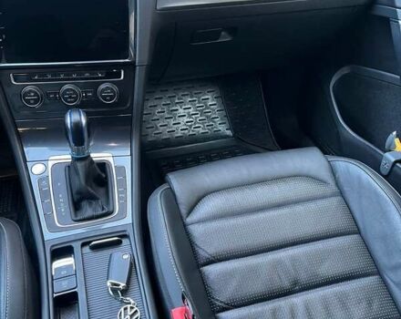 Сірий Фольксваген e-Golf, об'ємом двигуна 0 л та пробігом 148 тис. км за 13600 $, фото 44 на Automoto.ua
