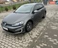Серый Фольксваген e-Golf, объемом двигателя 0 л и пробегом 125 тыс. км за 13500 $, фото 1 на Automoto.ua
