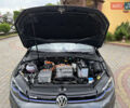 Серый Фольксваген e-Golf, объемом двигателя 0 л и пробегом 75 тыс. км за 12650 $, фото 29 на Automoto.ua