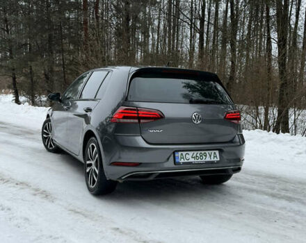 Серый Фольксваген e-Golf, объемом двигателя 0 л и пробегом 159 тыс. км за 12300 $, фото 20 на Automoto.ua