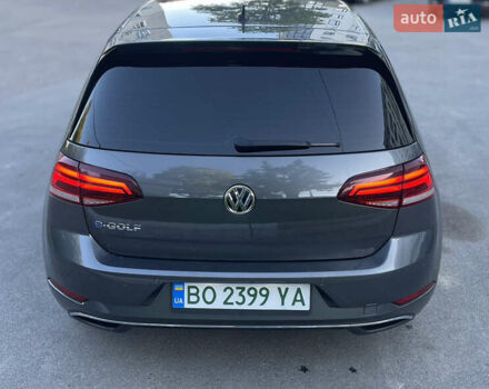 Серый Фольксваген e-Golf, объемом двигателя 0 л и пробегом 135 тыс. км за 13200 $, фото 2 на Automoto.ua