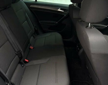 Серый Фольксваген e-Golf, объемом двигателя 0 л и пробегом 159 тыс. км за 12300 $, фото 26 на Automoto.ua