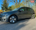 Серый Фольксваген e-Golf, объемом двигателя 0 л и пробегом 75 тыс. км за 13300 $, фото 1 на Automoto.ua