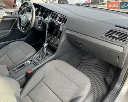 Сірий Фольксваген e-Golf, об'ємом двигуна 0 л та пробігом 229 тис. км за 11800 $, фото 27 на Automoto.ua