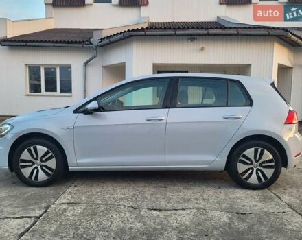 Серый Фольксваген e-Golf, объемом двигателя 0 л и пробегом 51 тыс. км за 13600 $, фото 5 на Automoto.ua
