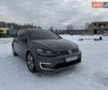Серый Фольксваген e-Golf, объемом двигателя 0 л и пробегом 132 тыс. км за 12250 $, фото 1 на Automoto.ua