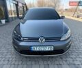 Серый Фольксваген e-Golf, объемом двигателя 0 л и пробегом 132 тыс. км за 12750 $, фото 17 на Automoto.ua