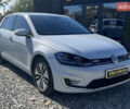 Серый Фольксваген e-Golf, объемом двигателя 0 л и пробегом 100 тыс. км за 14700 $, фото 1 на Automoto.ua