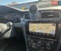 Серый Фольксваген e-Golf, объемом двигателя 0 л и пробегом 98 тыс. км за 19600 $, фото 17 на Automoto.ua