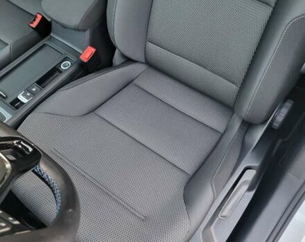 Серый Фольксваген e-Golf, объемом двигателя 0 л и пробегом 51 тыс. км за 13600 $, фото 15 на Automoto.ua