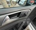 Серый Фольксваген e-Golf, объемом двигателя 0 л и пробегом 69 тыс. км за 13995 $, фото 40 на Automoto.ua