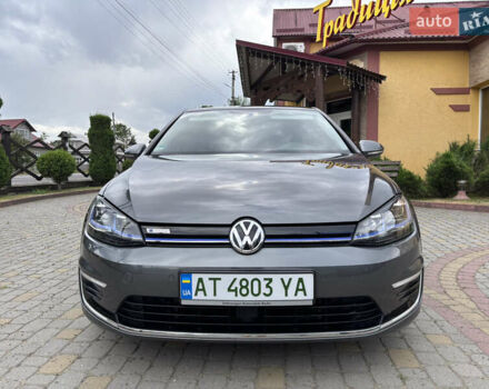 Серый Фольксваген e-Golf, объемом двигателя 0 л и пробегом 75 тыс. км за 12650 $, фото 35 на Automoto.ua