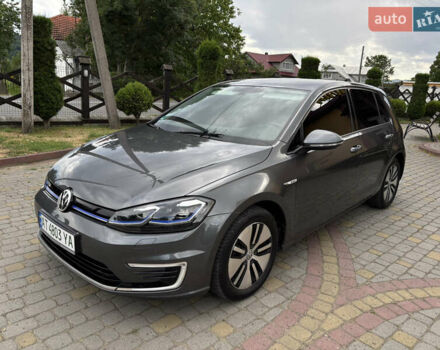 Серый Фольксваген e-Golf, объемом двигателя 0 л и пробегом 75 тыс. км за 12650 $, фото 36 на Automoto.ua