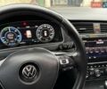 Серый Фольксваген e-Golf, объемом двигателя 0 л и пробегом 202 тыс. км за 13700 $, фото 8 на Automoto.ua