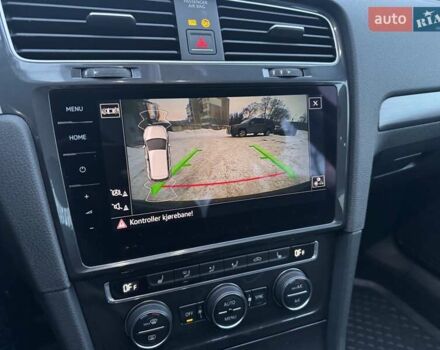 Серый Фольксваген e-Golf, объемом двигателя 0 л и пробегом 111 тыс. км за 11600 $, фото 14 на Automoto.ua