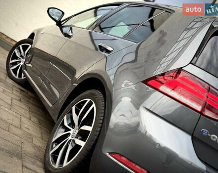 Сірий Фольксваген e-Golf, об'ємом двигуна 0 л та пробігом 115 тис. км за 12999 $, фото 25 на Automoto.ua