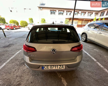 Серый Фольксваген e-Golf, объемом двигателя 0 л и пробегом 42 тыс. км за 14300 $, фото 4 на Automoto.ua