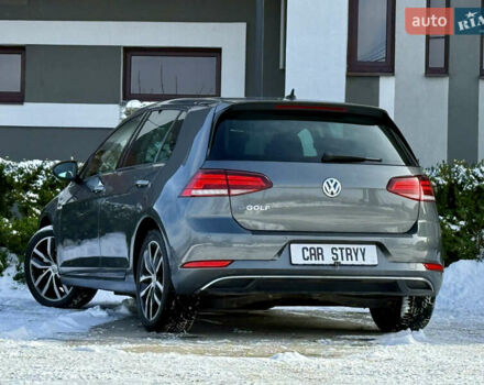 Серый Фольксваген e-Golf, объемом двигателя 0 л и пробегом 115 тыс. км за 12600 $, фото 29 на Automoto.ua