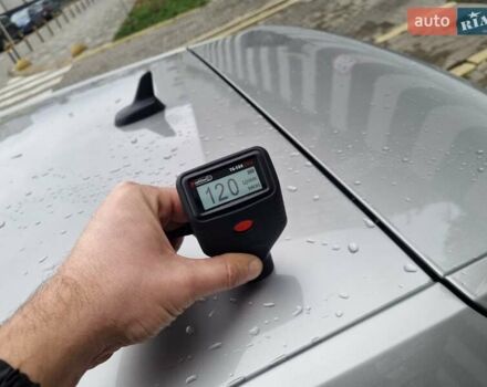 Серый Фольксваген e-Golf, объемом двигателя 0 л и пробегом 95 тыс. км за 12450 $, фото 83 на Automoto.ua