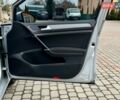 Серый Фольксваген e-Golf, объемом двигателя 0 л и пробегом 69 тыс. км за 13995 $, фото 58 на Automoto.ua