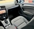Серый Фольксваген e-Golf, объемом двигателя 0 л и пробегом 69 тыс. км за 13995 $, фото 49 на Automoto.ua