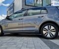 Серый Фольксваген e-Golf, объемом двигателя 0 л и пробегом 53 тыс. км за 15500 $, фото 18 на Automoto.ua